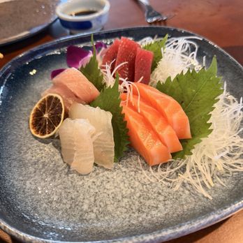 Corner Sushi & Hibachi - Sashimi Lunch - Sushi Bars Near Me - Roswell, Georgia