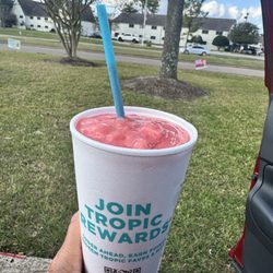 Tropical Smoothie Cafe - BAHAMA MAMA- Smoothie
