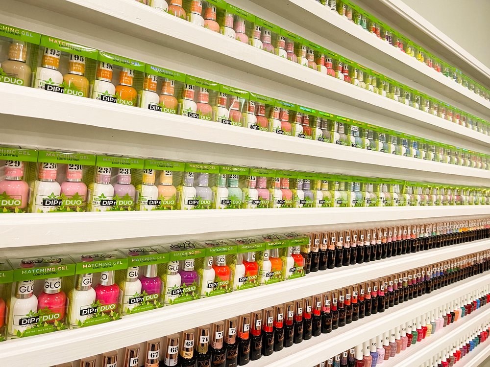 BLOOMING NAILS & SPA 105 Photos Nail Salons 415 W Broadway Ave