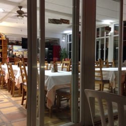 Los Manueles - Salón