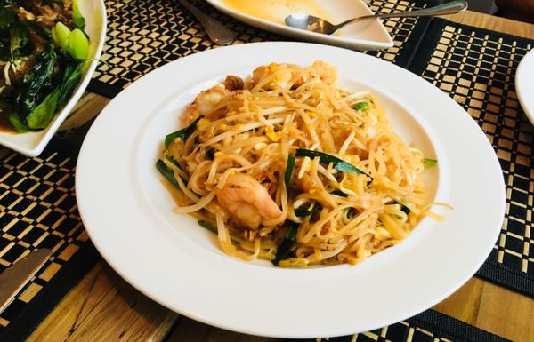 Thaiverse Restaurant Middleburg by null