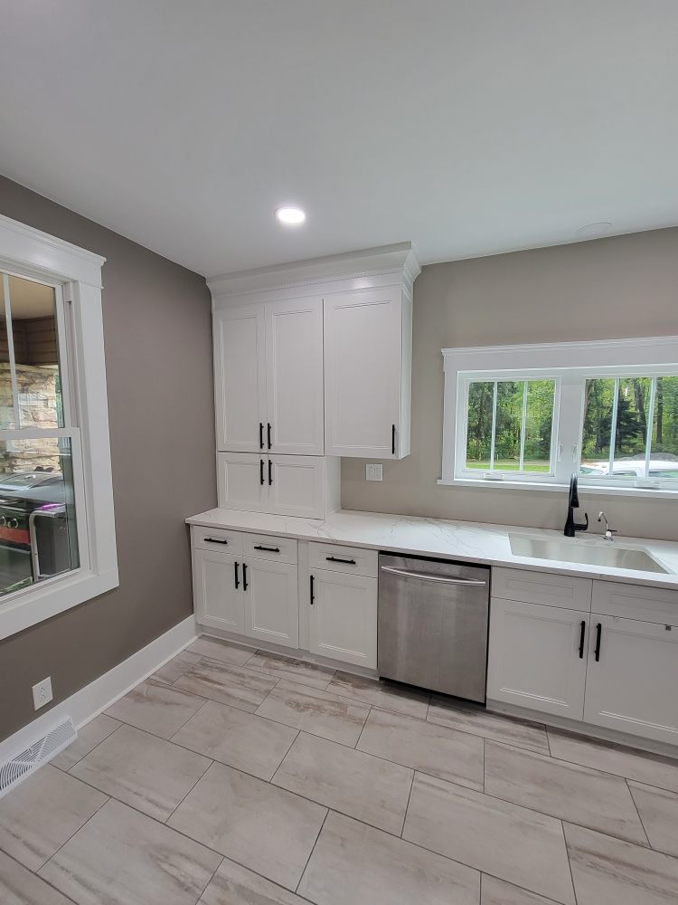 MAGIC TOUCH RENOVATION Updated August 2024 384 Wesley Chapel Rd