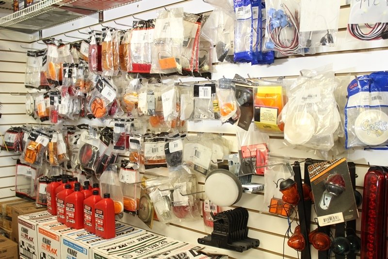 RUDY’S & VITOR’S Updated October 2024 10 Photos 521 W Hazelwood