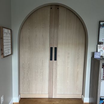Severn View Custom Woodworks - Office side door - Carpenters Near Me Severn View Custom Woodworks - Office side door - Carpenters Near Me