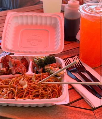 Sunny Express GFF Vegan-Mexican-Chinese by null