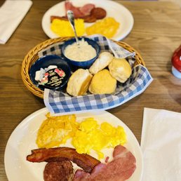 Scrambled eggs, sausage, ham, bacon, biscuits and gravy. Scrambled eggs, sausage, ham, bacon, biscuits and gravy.