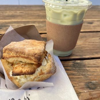 Argonaut Coffee & Biscuits - Savory Biscuit & Matcha Latte - Coffee & Tea Near Me - Leavenworth, Washington Argonaut Coffee & Biscuits - Savory Biscuit & Matcha Latte - Coffee & Tea Near Me - Leavenworth, Washington