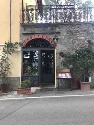 La Castellana by null