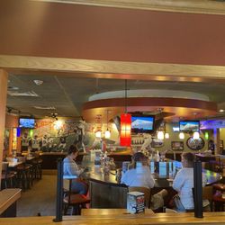 Applebee's Grill + Bar