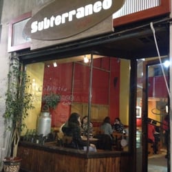 Café Subterráneo.