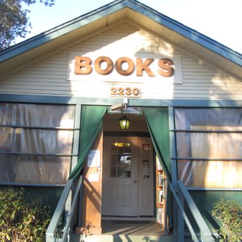 Old Julian Book House - cute cottage - Bookstores Near Me - Julian, California Old Julian Book House - cute cottage - Bookstores Near Me - Julian, California