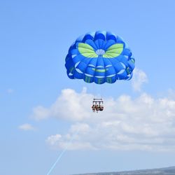 UFO Parasail - Parasailing