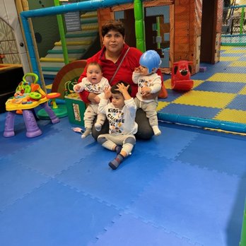 Rainbow Children's Daycare - Jumpity Bumpity with the daycare crew - Child Care & Day Care Near Me - Sacramento , California Rainbow Children's Daycare - Jumpity Bumpity with the daycare crew - Child Care & Day Care Near Me - Sacramento , California