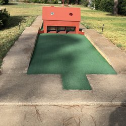 J & D Golf Land