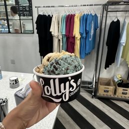 Ice cream Cookie Monster and cookie butter s'mores Ice cream Cookie Monster and cookie butter s'mores