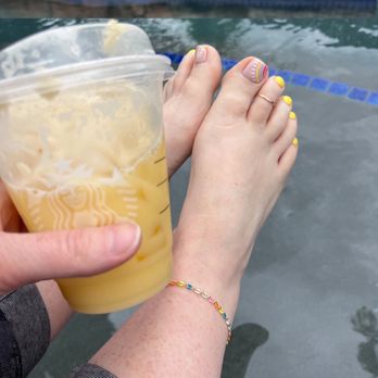 Privé Nail Bar - Toes are ready for summer in the pool - Nail Salons Near Me - Rocklin, California