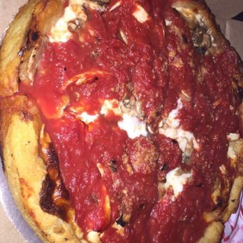 Giordano's - Pizza Near Me - Chicago, Illinois