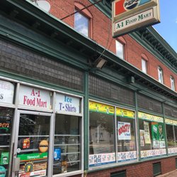 A-1 Foodmart - More of the store.
