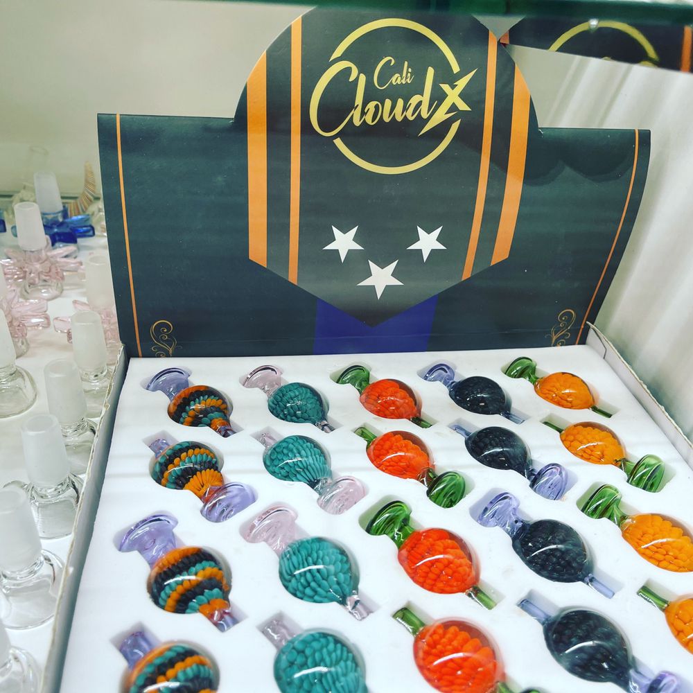 BLAZING ACE SMOKE SHOP Updated September 2024 30 Photos 860