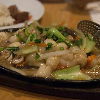 A Saigon Cafe - Hot plate fresh scallops - Vietnamese Near Me - Wailuku, Hawaii