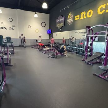 Planet Fitness - Workout area - Gyms Near Me - Tustin, California