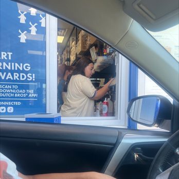 Dutch Bros Coffee - Juice Bars & Smoothies Near Me - Tulsa, Oklahoma