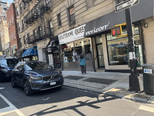 Pastrami Queen by null