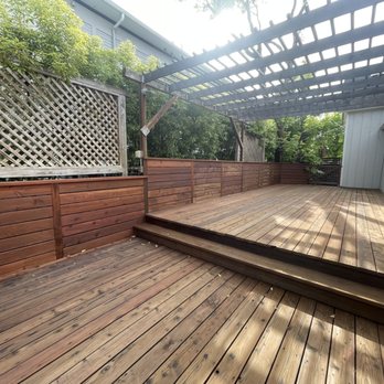 Farrar Construction: The Deck Specialist - Finished main deck after sand/stain. - Decks & Railing Near Me - Sebastopol, California
