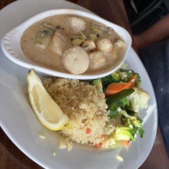 Firefish Grill - Scallops Monterey - New American Near Me - Santa Cruz, California Firefish Grill - Scallops Monterey - New American Near Me - Santa Cruz, California