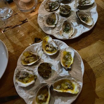 Ariete - Oysters: uni and bone marrow - New American Near Me - Miami, Florida