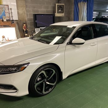 Superb Windshield Repair - Auto Glass Services Near Me - Atlanta, Georgia
