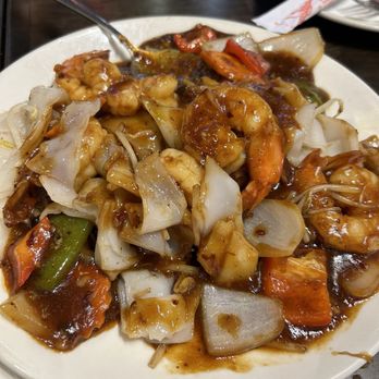 Tan Tan Wok - Shrimp Flat Rice noodle with black bean sauce - Chinese Near Me - Katy, Texas Tan Tan Wok - Shrimp Flat Rice noodle with black bean sauce - Chinese Near Me - Katy, Texas