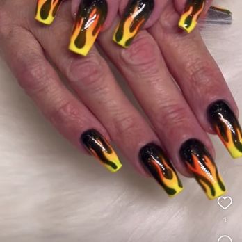 Nina Nails - Flames! - Nail Salons Near Me - Corona, California