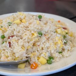 Yunnan Restaurant - Pineapple Fried Rice