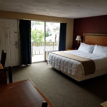 River Terrace - Overview when we arrived. - Resorts Near Me - Gatlinburg, Tennessee River Terrace - Overview when we arrived. - Resorts Near Me - Gatlinburg, Tennessee