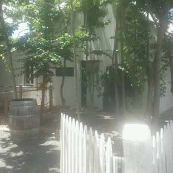 The White House - Coffee & Tea Near Me - Hahndorf, SA