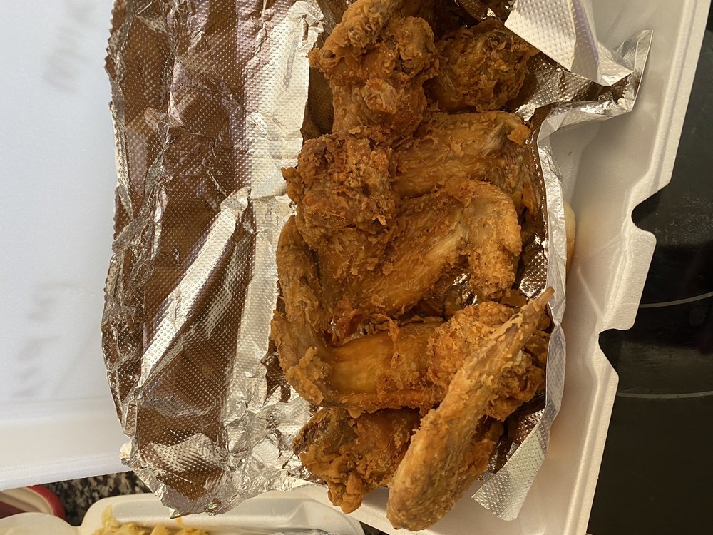 HOT POTS Updated October 2024 63 Photos & 47 Reviews 2790 Main St, Hartford, Connecticut