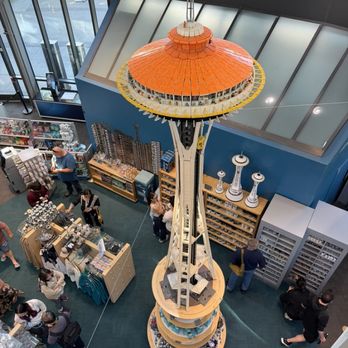 Space Needle - Landmarks & Historical Buildings Near Me - Seattle, Washington