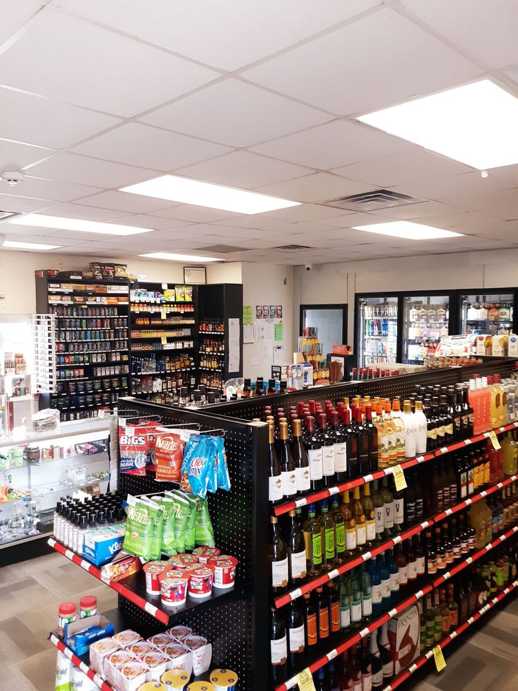 SMOKERS’ OUTLET Updated August 2024 8434 Highway 24, Taylor