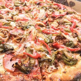 Fat Daddy’s Pizzeria - 16'' Frankie One-eye Pizza - Pizza Near Me - Provo, Utah