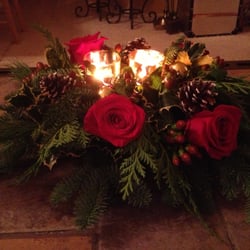 A Touch Of Glass Florist - Christmas Centerpiece 2012