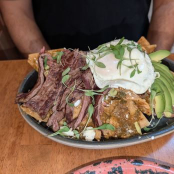 Amor A Mi - Chilaquiles Verde with carne asada - Mexican Near Me - Burbank, California Amor A Mi - Chilaquiles Verde with carne asada - Mexican Near Me - Burbank, California