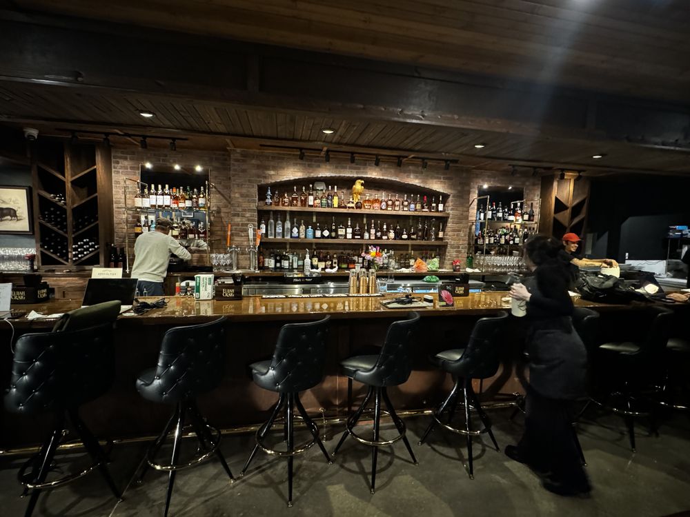 Tuskers Tavern Logo