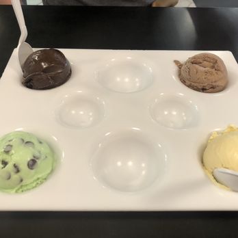 Gerald's Ice Cream Bar - Flight- very dark chocolate, monitor, burnt honey, chocolate cherry cheesecake - Ice Cream & Frozen Yogurt Near Me - Virginia Beach, Virginia Gerald's Ice Cream Bar - Flight- very dark chocolate, monitor, burnt honey, chocolate cherry cheesecake - Ice Cream & Frozen Yogurt Near Me - Virginia Beach, Virginia