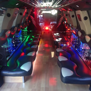 HR Limousine - Limos Near Me - SeaTac, Washington HR Limousine - Limos Near Me - SeaTac, Washington