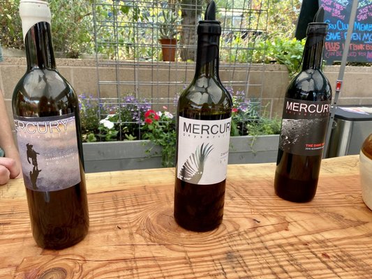 Mercury Wine by null