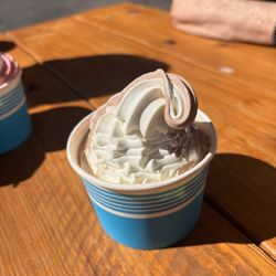 Hilltop Dairy Twist