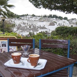 Bar Belvedere - Blick auf Trulli-Viertel