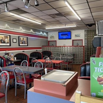 Byron's Hot Dog - American Near Me - Chicago, Illinois Byron's Hot Dog - American Near Me - Chicago, Illinois