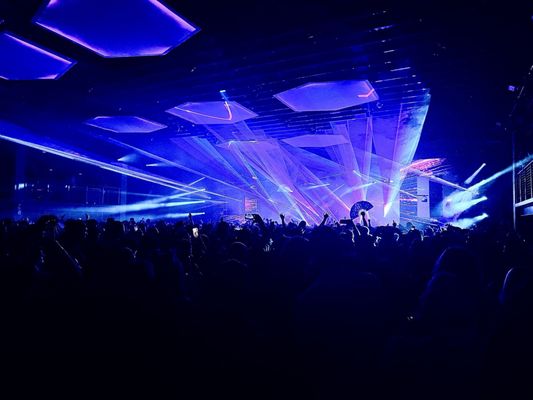 Echostage by null